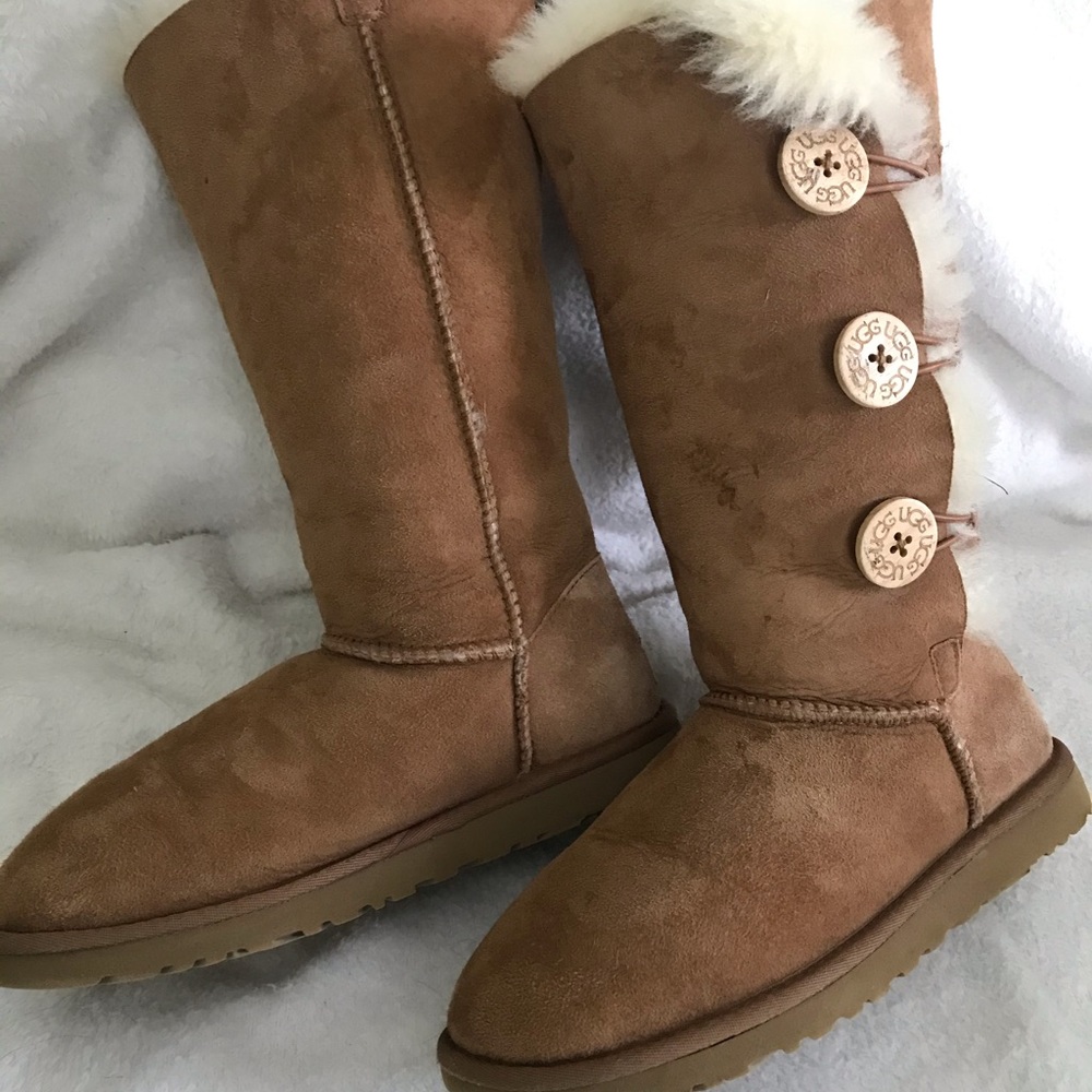 UGG Bailey Button Triplet II Boots